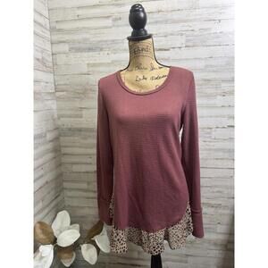 L LOVE ROSE BLOUSE WITH LEOPARD PRINT RUFFLE TOP SIZE M